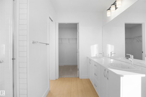 30 Nerine Crescent, St. Albert, AB - Indoor Photo Showing Bathroom