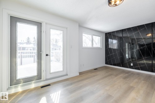 13449 40 Street, Edmonton, AB - Indoor Photo Showing Other Room With Fireplace