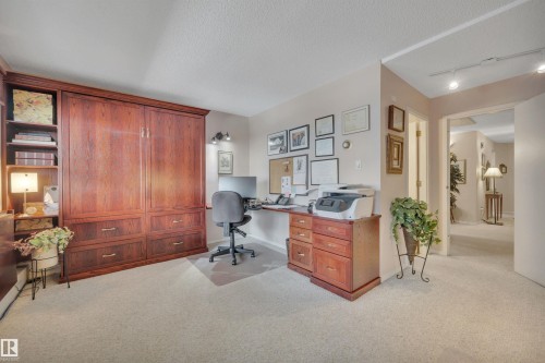 310 11220 99 Avenue, Edmonton, AB - Indoor Photo Showing Office