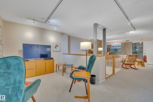 310 11220 99 Avenue, Edmonton, AB - Indoor