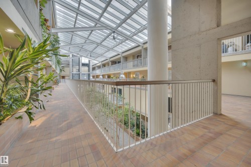 310 11220 99 Avenue, Edmonton, AB - Indoor Photo Showing Other Room