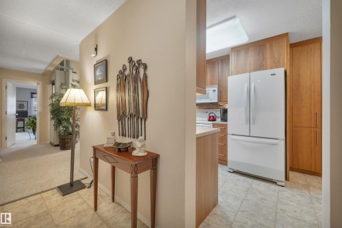 310 11220 99 Avenue, Edmonton, AB - Indoor