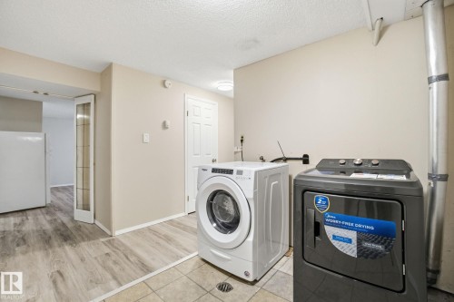 4015 120 Street, Edmonton, AB - Indoor Photo Showing Laundry Room