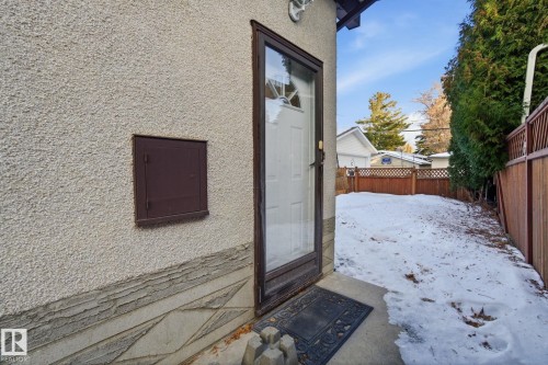 4015 120 Street, Edmonton, AB - Outdoor