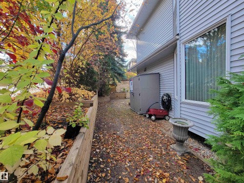 470 Rooney Crescent, Edmonton, AB - Outdoor