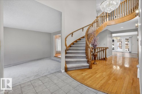 470 Rooney Crescent, Edmonton, AB - Indoor Photo Showing Other Room