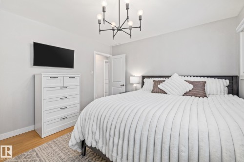 7622 153 Street, Edmonton, AB - Indoor Photo Showing Bedroom