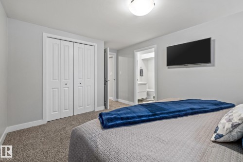 7622 153 Street, Edmonton, AB - Indoor Photo Showing Bedroom