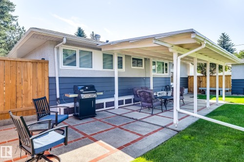 7622 153 Street, Edmonton, AB - Outdoor