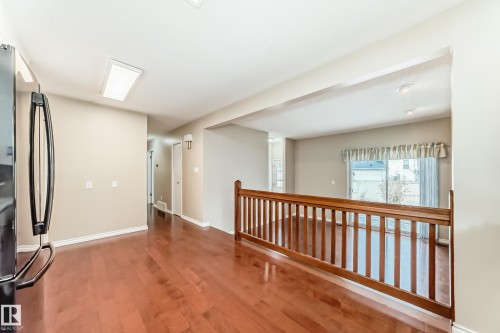 1923 52 Street Nw, Edmonton, AB - Indoor Photo Showing Other Room