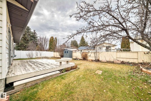 1923 52 Street Nw, Edmonton, AB - Outdoor