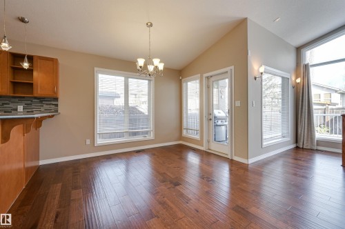 1514 Palmer Close, Edmonton, AB - Indoor Photo Showing Other Room