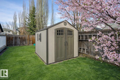 1514 Palmer Close, Edmonton, AB - Outdoor