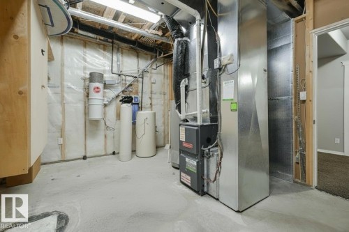 1514 Palmer Close, Edmonton, AB - Indoor Photo Showing Basement