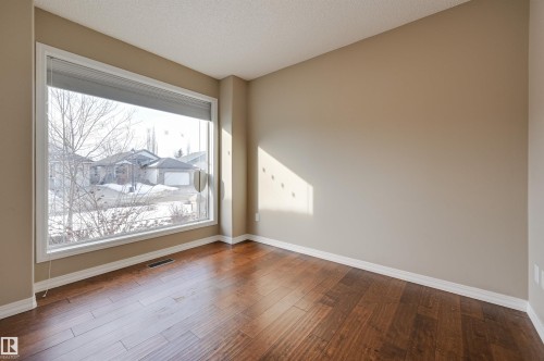 1514 Palmer Close, Edmonton, AB - Indoor Photo Showing Other Room