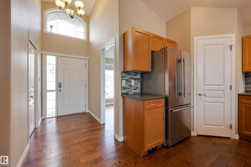 1514 Palmer Close, Edmonton, AB - Indoor