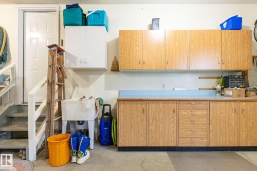 Shelving included - 313 Hedley Way, Edmonton, AB - Indoor