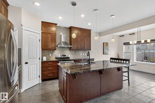 7915 18 Ave, Edmonton, AB - Indoor Photo Showing Kitchen With Upgraded Kitchen