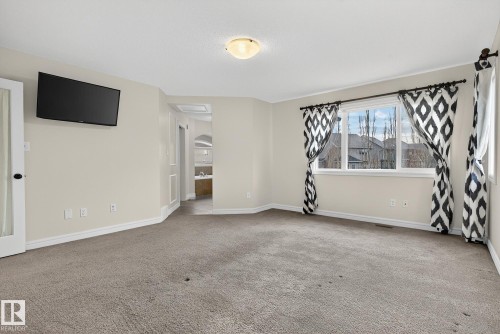 7915 18 Ave, Edmonton, AB - Indoor Photo Showing Other Room