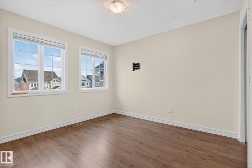 7915 18 Ave, Edmonton, AB - Indoor Photo Showing Other Room