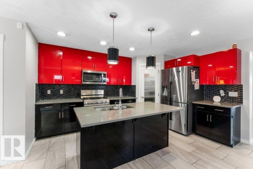 5254 20 Avenue, Edmonton, AB - Indoor Photo Showing Kitchen With Double Sink With Upgraded Kitchen
