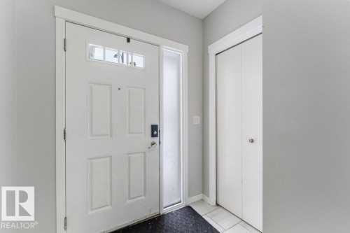 5254 20 Avenue, Edmonton, AB - Indoor Photo Showing Other Room