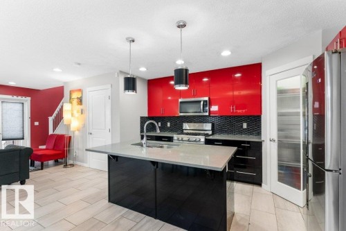 5254 20 Avenue, Edmonton, AB - Indoor Photo Showing Kitchen With Double Sink With Upgraded Kitchen