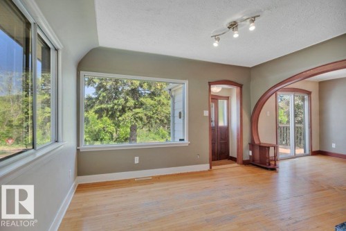 10148 87 Street, Edmonton, AB - Indoor Photo Showing Other Room