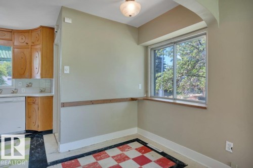 10148 87 Street, Edmonton, AB - Indoor Photo Showing Other Room