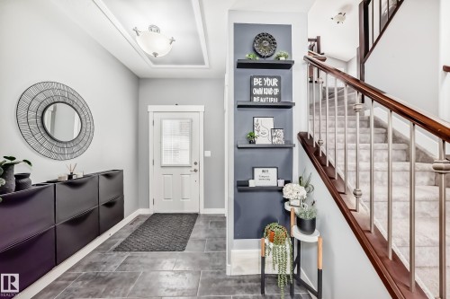 1170 Hays Drive, Edmonton, AB - Indoor Photo Showing Other Room