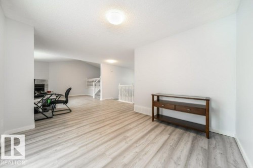 1877 Mill Woods Road E, Edmonton, AB - Indoor Photo Showing Other Room