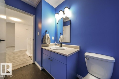 1877 Mill Woods Road E, Edmonton, AB - Indoor Photo Showing Bathroom