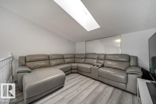 1877 Mill Woods Road E, Edmonton, AB - Indoor Photo Showing Living Room