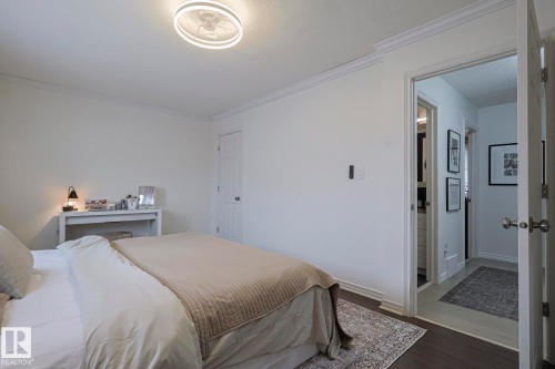663 Abbottsfield Road, Edmonton, AB - Indoor Photo Showing Bedroom
