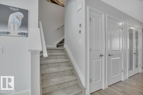 274 Charlesworth Drive, Edmonton, AB - Indoor Photo Showing Other Room