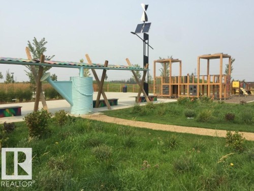 274 Charlesworth Drive, Edmonton, AB - Outdoor