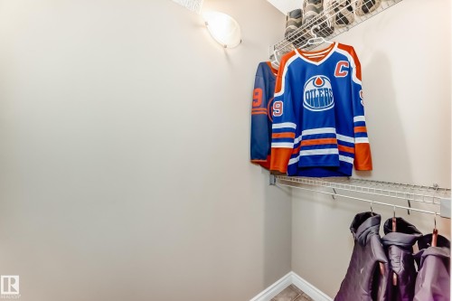 7548 Speaker Way Nw, Edmonton, AB - Indoor
