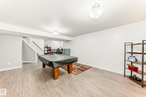 7548 Speaker Way Nw, Edmonton, AB - Indoor Photo Showing Other Room