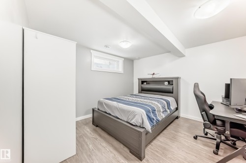 7548 Speaker Way Nw, Edmonton, AB - Indoor