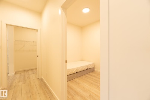 3227 Kulay Way, Edmonton, AB - Indoor Photo Showing Other Room