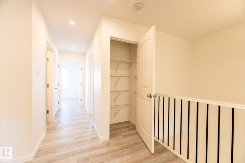 3227 Kulay Way, Edmonton, AB - Indoor Photo Showing Other Room