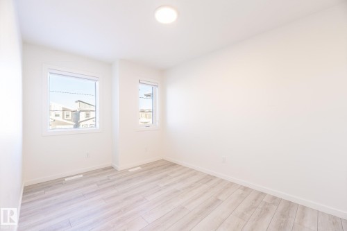 3227 Kulay Way, Edmonton, AB - Indoor Photo Showing Other Room