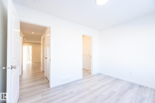 3227 Kulay Way, Edmonton, AB - Indoor Photo Showing Other Room