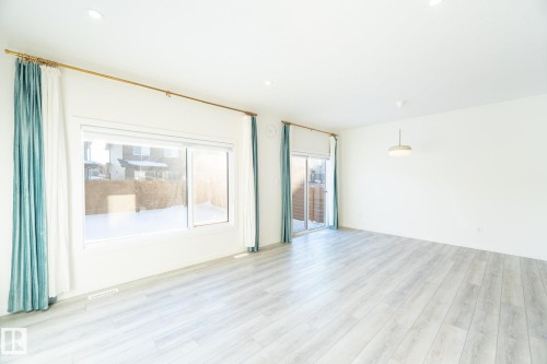 3227 Kulay Way, Edmonton, AB - Indoor Photo Showing Other Room