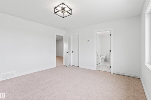 5002 53 Ave, Calmar, AB - Indoor Photo Showing Other Room