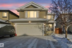 1532 37C Avenue  Edmonton, AB T6T 0E1