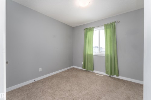 75 Richmond Link, Fort Saskatchewan, AB - Indoor Photo Showing Other Room