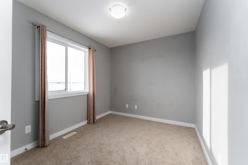 75 Richmond Link, Fort Saskatchewan, AB - Indoor Photo Showing Other Room