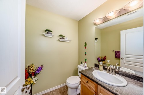 113 Keystone Lane, Leduc, AB - Indoor Photo Showing Bathroom