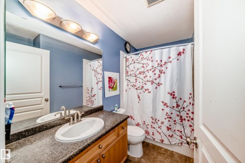 113 Keystone Lane, Leduc, AB - Indoor Photo Showing Bathroom
